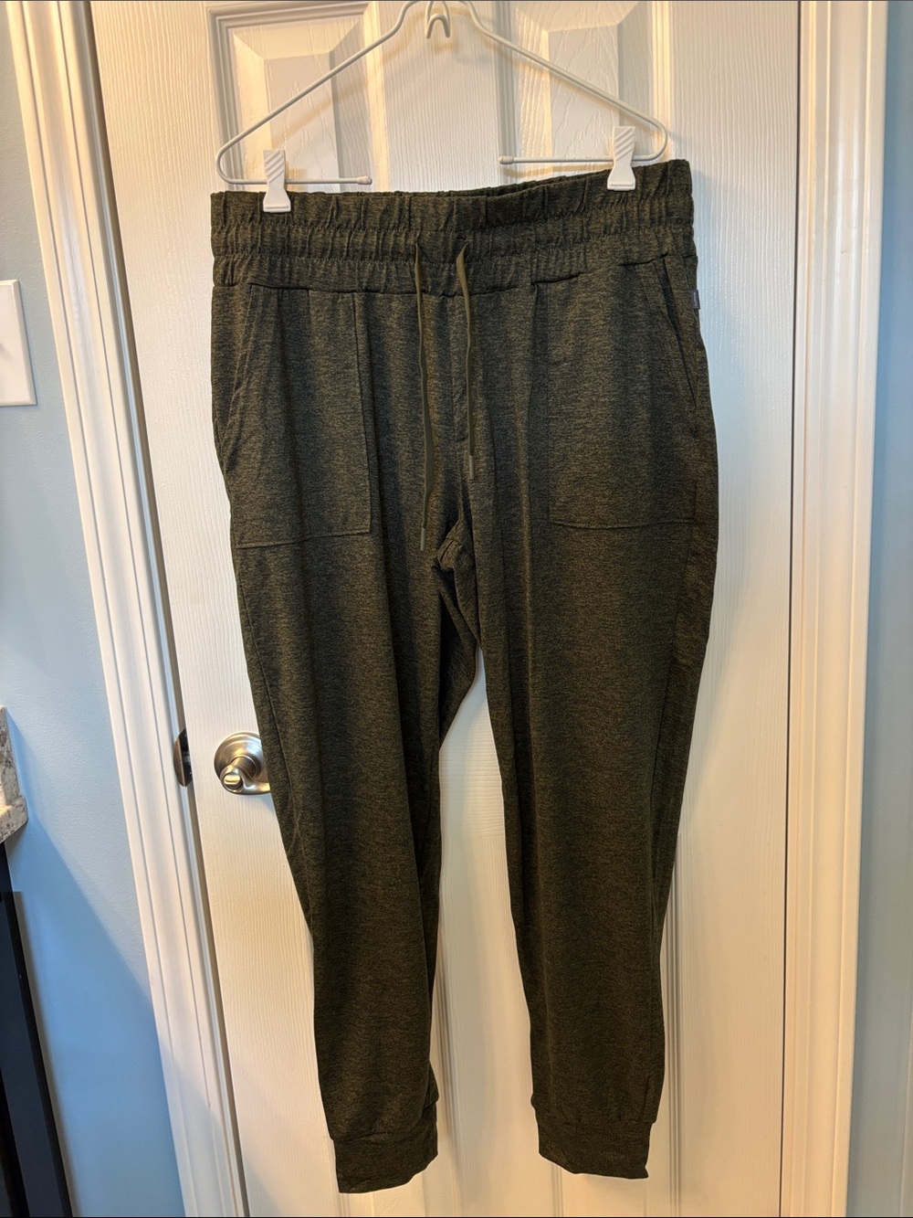 Women’s Mondetta Relaxed Drawstring Jogger Pants, Size L, Dark Olive